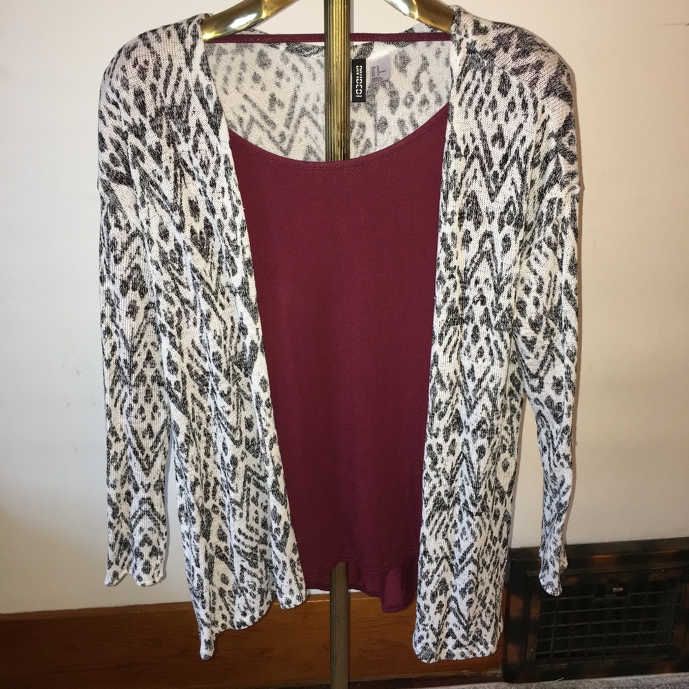 H&M black and white patterned cardigan